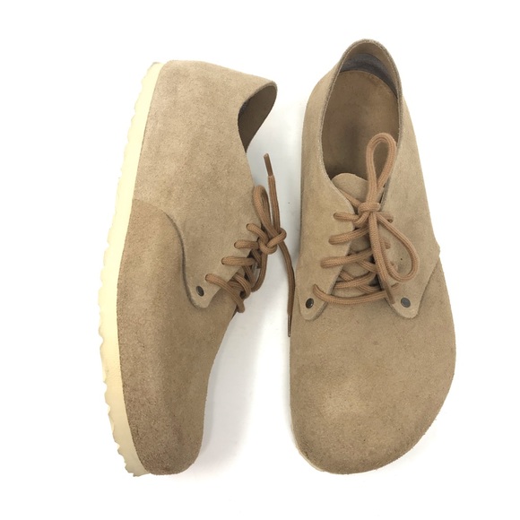 maine lace up
